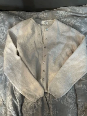 Gina Tricot kofta - Snygg