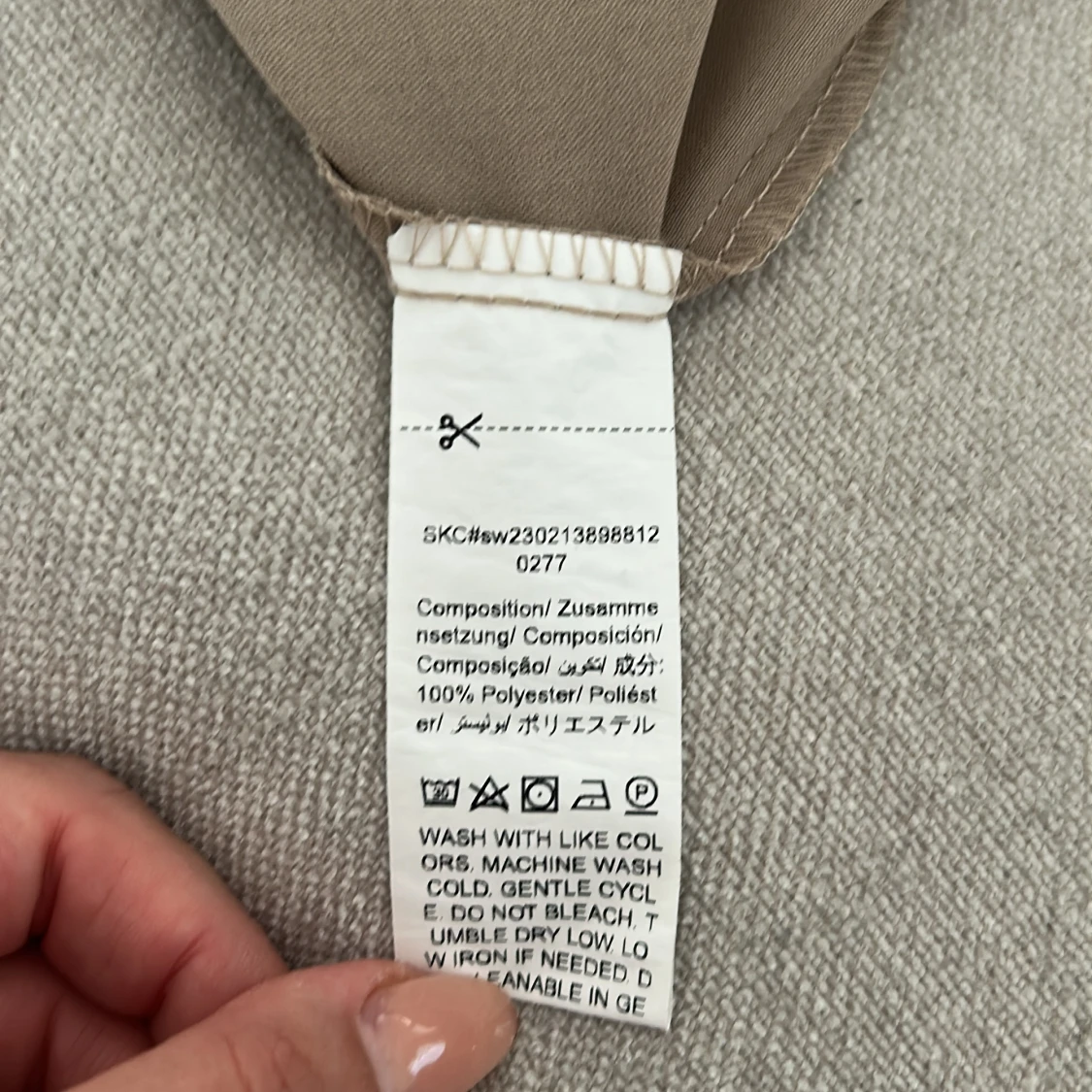 Beige omlottklänning i polyester - 2