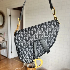 Väska  - Mycket bra väska 