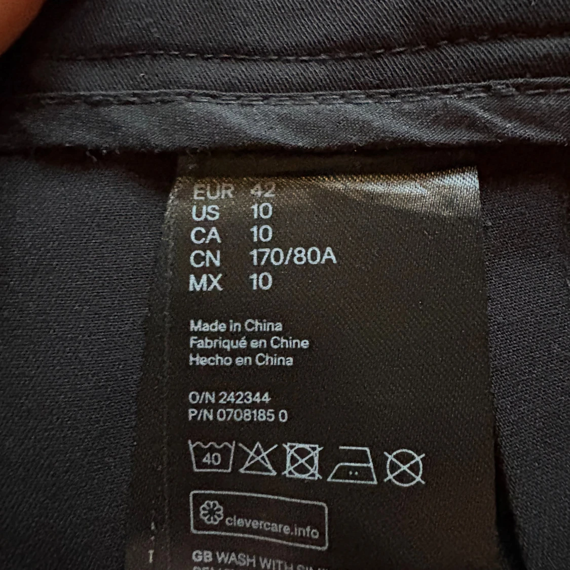Svarta kostymbyxor i storlek 42 - 2