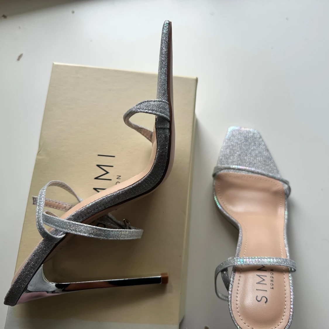 Silver klackskor  - 91