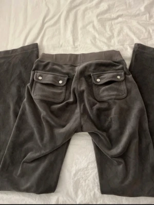 juicy byxor - bra skick🩷