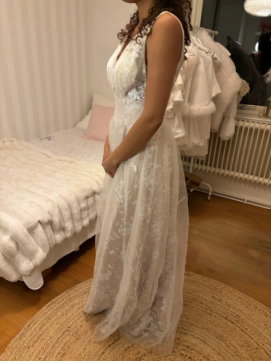 Hebeos Balklänning  - 2