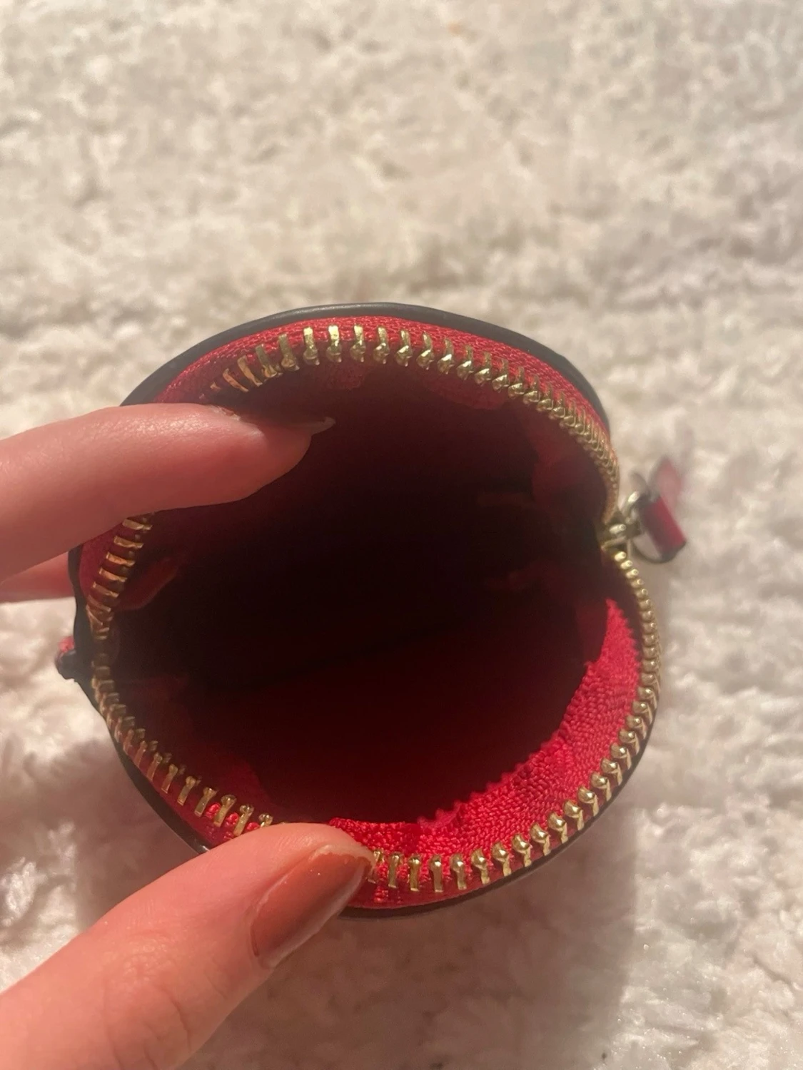 Röd guess plånbok  - 1