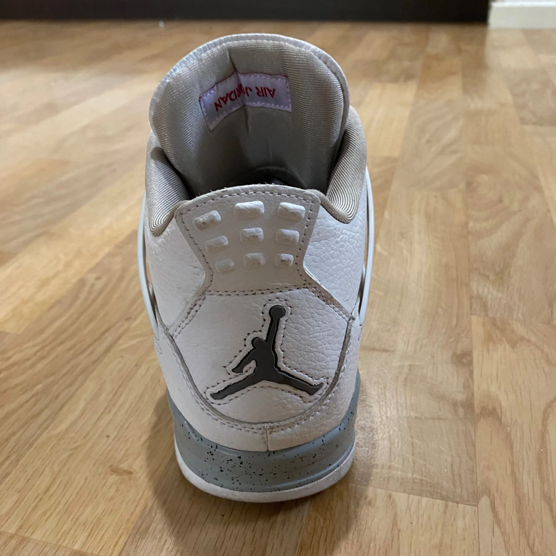 Jordan 4s (oreos) - 91