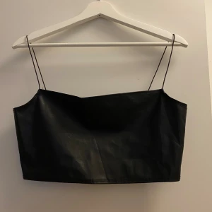 Linne - Skinn linne från Nelly.  Helt ny