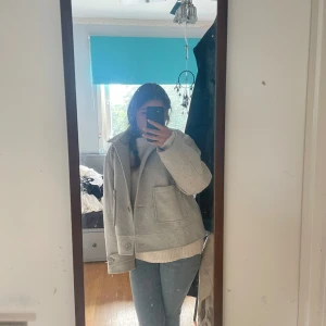 Lager 157 kappa - Kommer ej till användning och är inte riktigt min stil längre💕