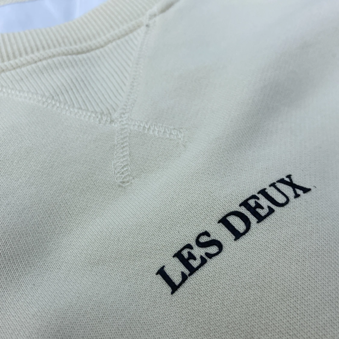 Beige tröja från Les Deux - 92