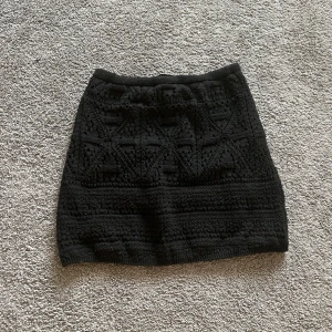 Stickad kjol - Stickad kjol från Zara 💞