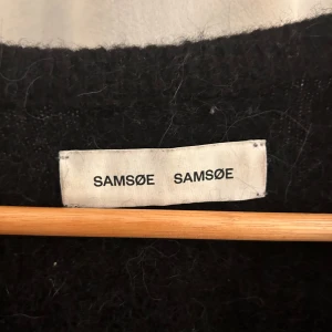 Kofta  - Ny skick använd fåtal gånger 