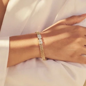 Edblad armband  - Armband från Edblad, Guld, storlek Large, säljes eftersom det inte kommer till användning, nypris 499 mitt pris 150kr, köptes i våras och fint skick