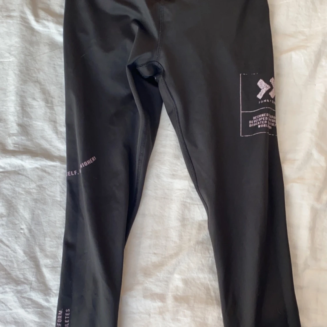 Tränings byxor med tryck