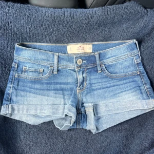 Shorts - Midjemått: 36cm rakt över 💗