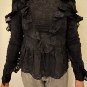 Genomskinligt blus - En fin blus 