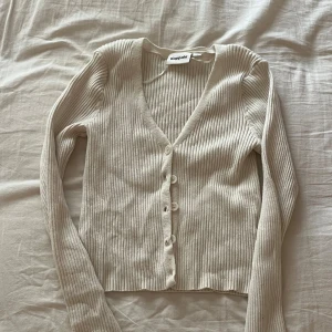 Kofta - Of white kofta ifrån kapphal🤍