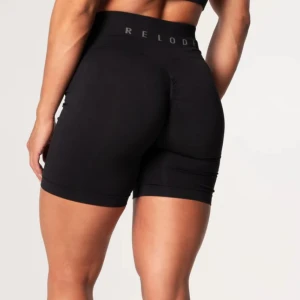 Relode shorts - Helt oanvända shorts från Relode i prime scrunch kollektionen. Nypris 579kr. 