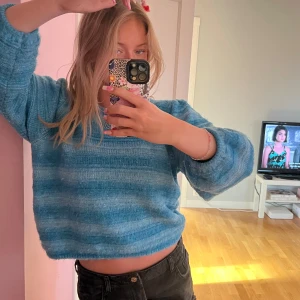 stickad tröja 🩵🩵 - skönaste tröjan från lindex! 🫶🏼