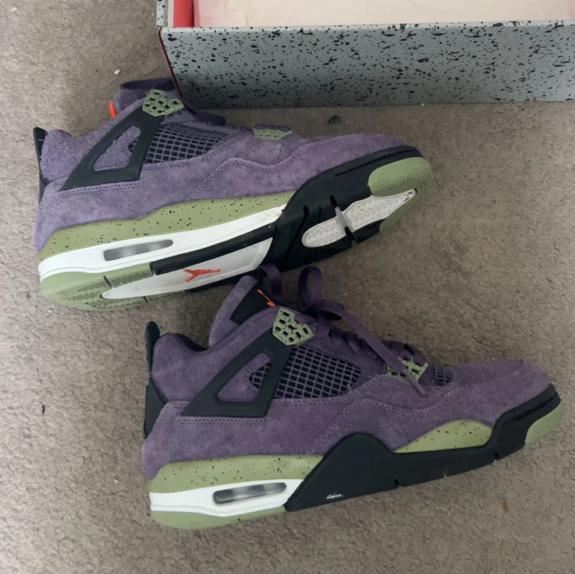 Jordan 4 Canyon Purple - 1