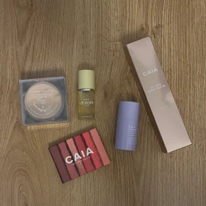 Caia produkter - Olika priser  Body glow och ögonskuggspaletten är Oööpnad resten använd 2-3 ggr
