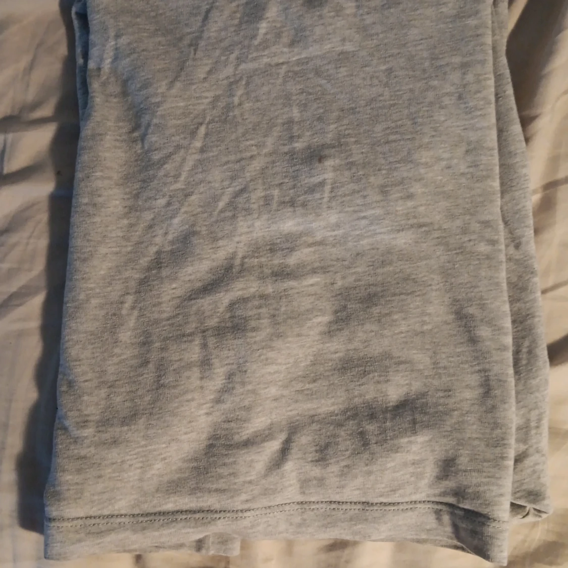 Grå Tshort från Calvin Klein - 92