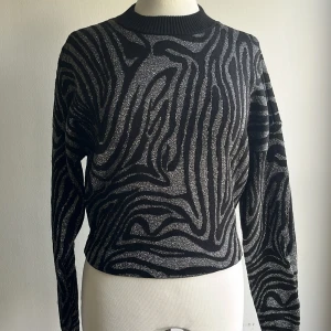 Tröja - Tröja från & other stories! Så fin!