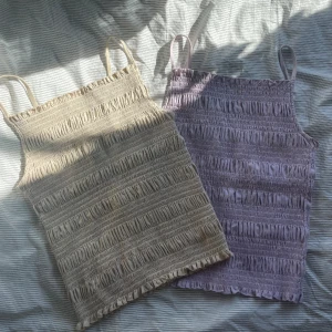 Linnen lila&beige - Linnen från H&M i lila och beige storlek S i båda💜 priset gäller för båda tillsammans men skriv om du skulle vilja köpa en för sig!