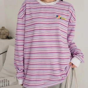 Söt tröja  - Söt tröja som inte kommer till användning