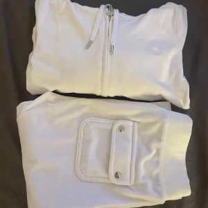 Juicy Couture - Ett fint sett i nyskick, 🫶🏼🫶🏼