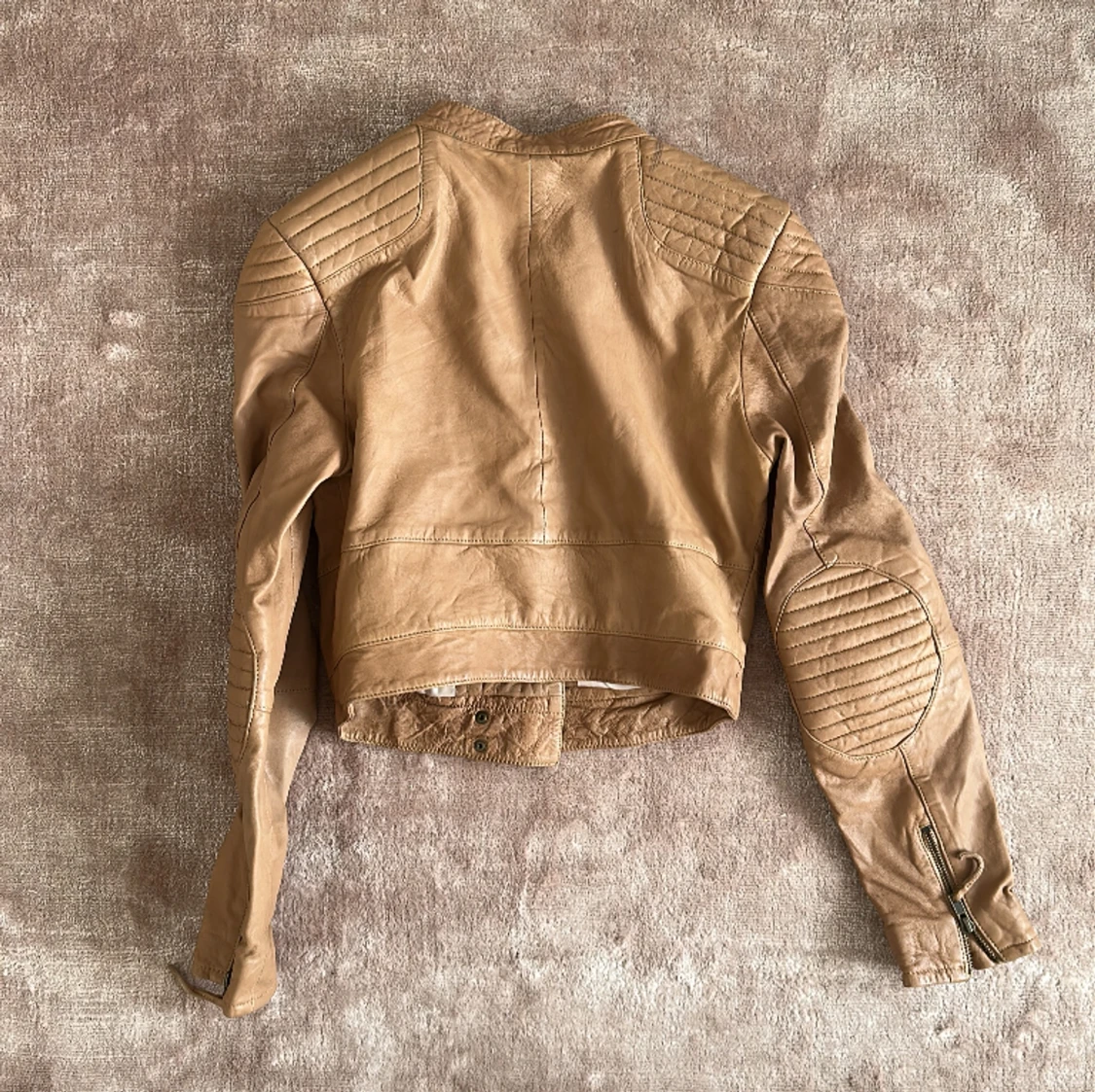 Beige skinnjacka  - 91