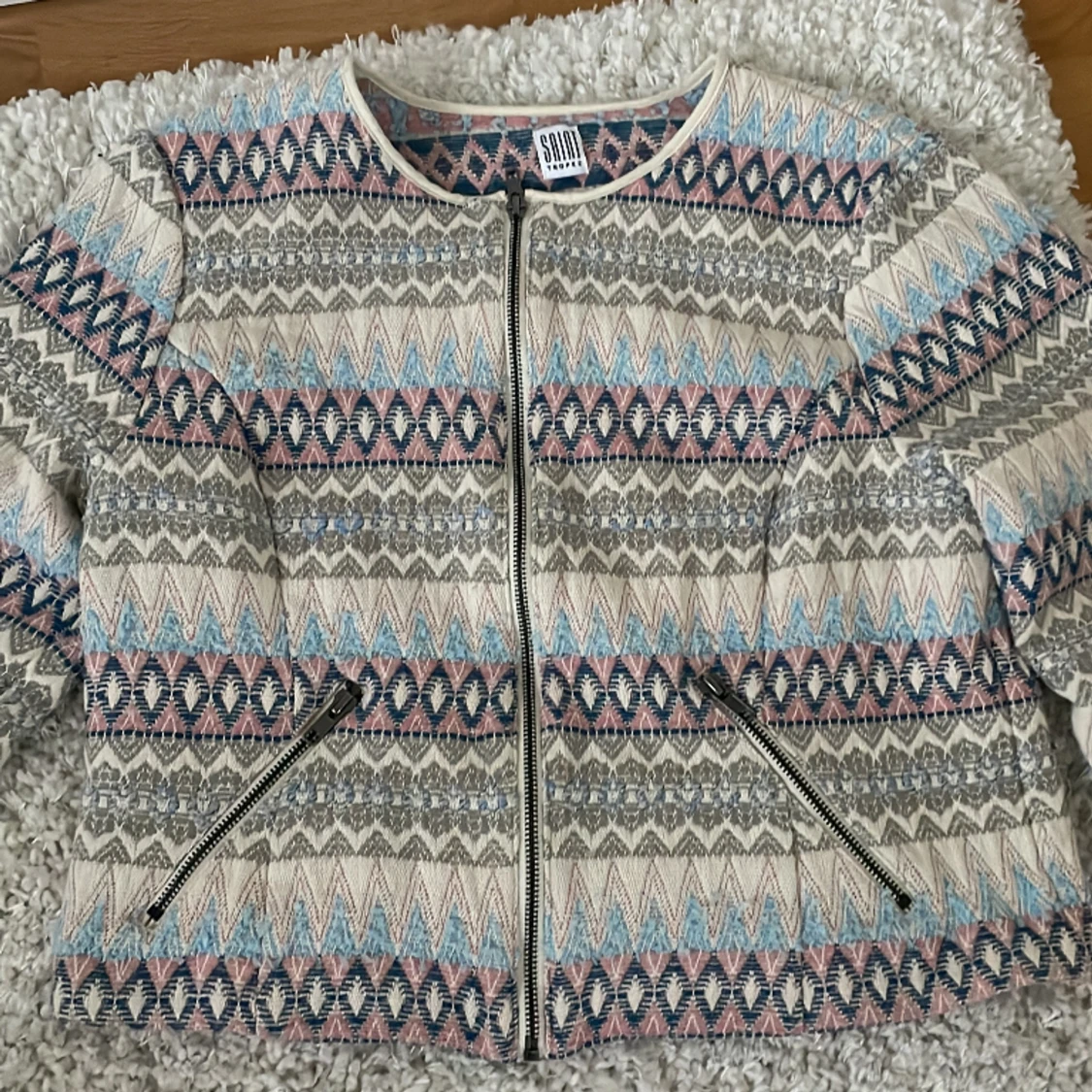 Jätte snygg jacka till sommaren - 90