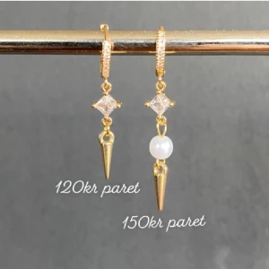 Örhängen  - Frakt 18kr ❤️