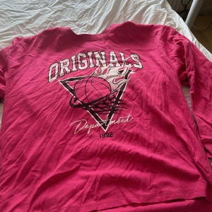 Tun tröja  - En tun långärmad tröja från new yoker 