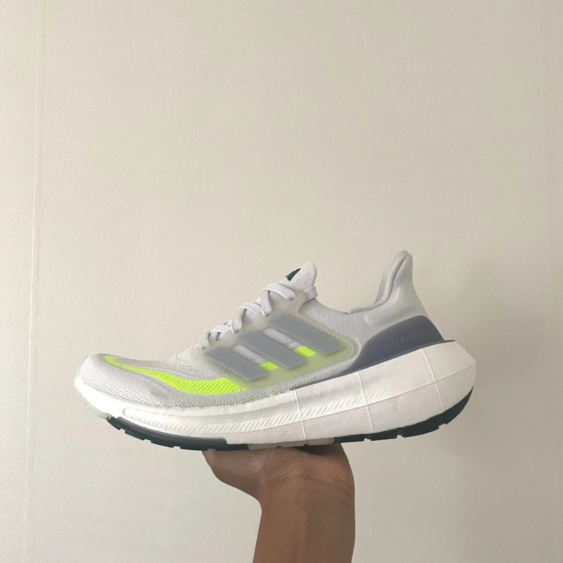 Ultraboost light W