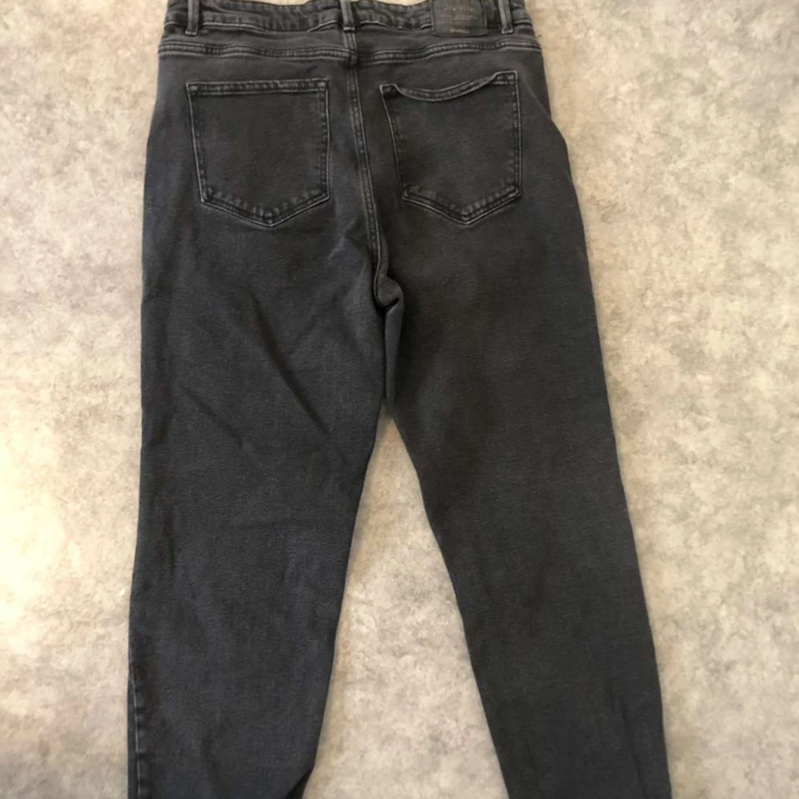Stradivarius svarta jeans - 90