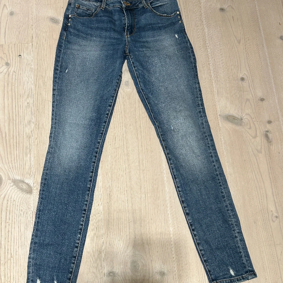 Guess jeans - 91