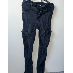 Jeans  - Använda men inget fel på dom 
