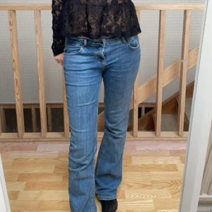 Lågmidjade jeans blå - Blå lågmidjade jeans i storlek 38 💕