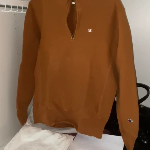 Champion tröja  - Go 90tals tröja 