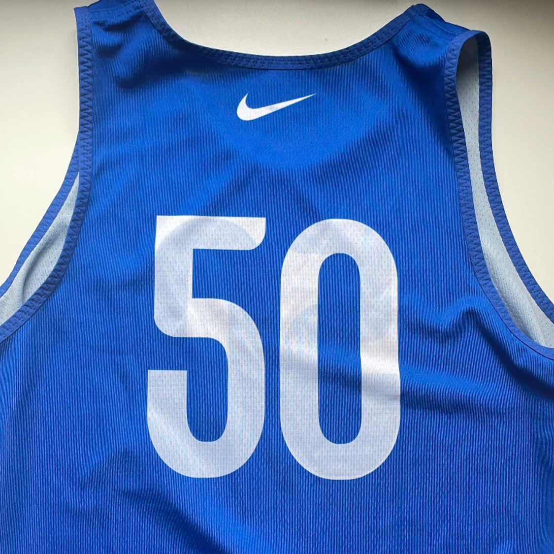 Limited edition Nike (Basketball without Boarders America) - 90