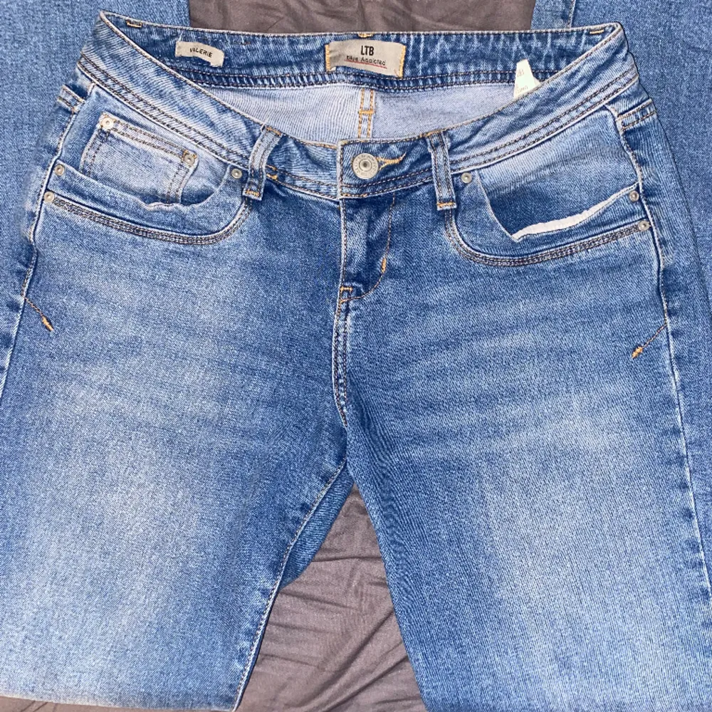 Ltb Valerie Jeans! Sjukt bra kvalitet, inte använda så mycket🥰 storlek 29,30. Jeans & Byxor.