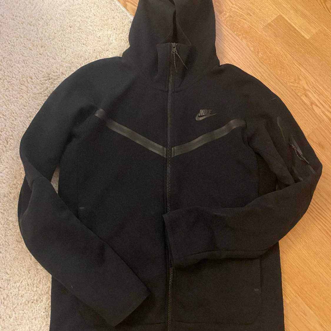 Nike fleece tech 