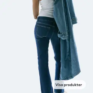 S/36 - nyligen beställda, bra skick med prislapp på, oanvända, blå och riktigt bra jeans material skulle jag säga! 