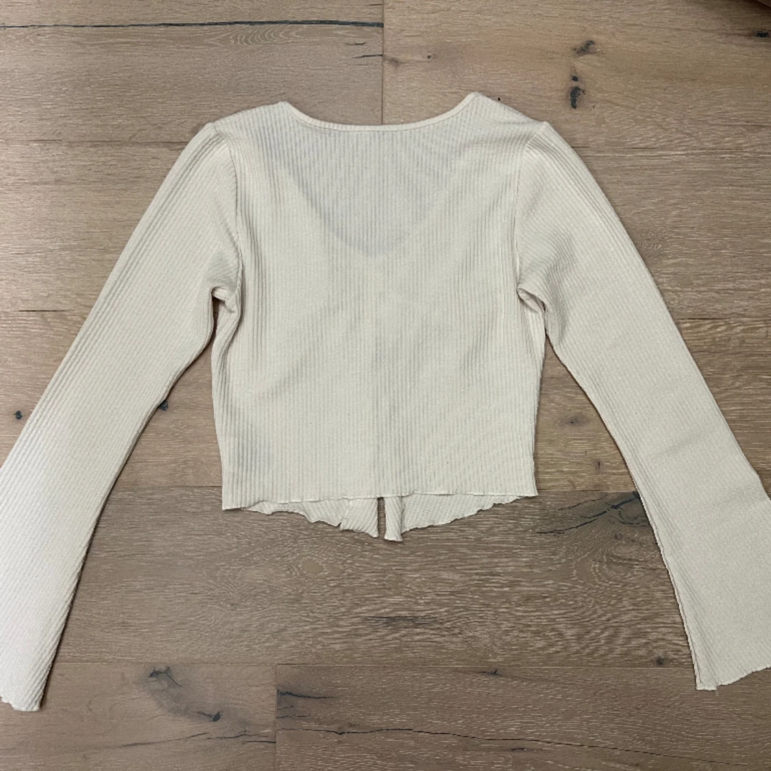 Vit ribbad tröja - 92