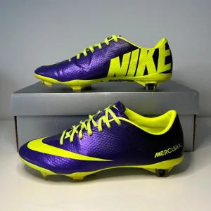 Fotbollsskor Nike - Nike Mercurial Vapor 9 FG ACC 🍆 9,2/10 skick otroligt bra skick för dessa skor! Väldigt sällsynta och extremt uppskattad modell 🤩 Hör av dig vid minsta fundering! 💯