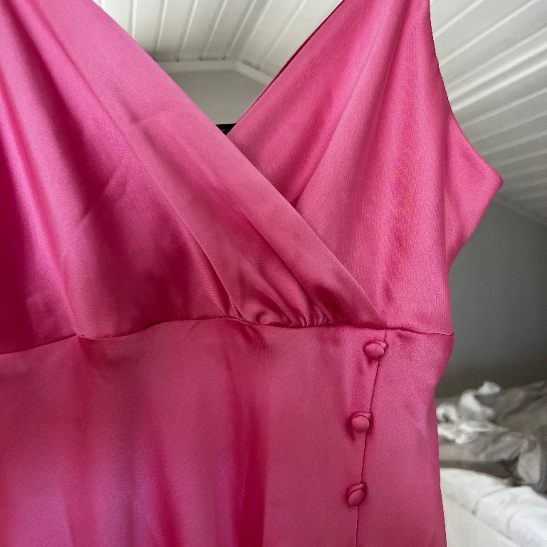 Rosa satin klänning från ZARA - 91