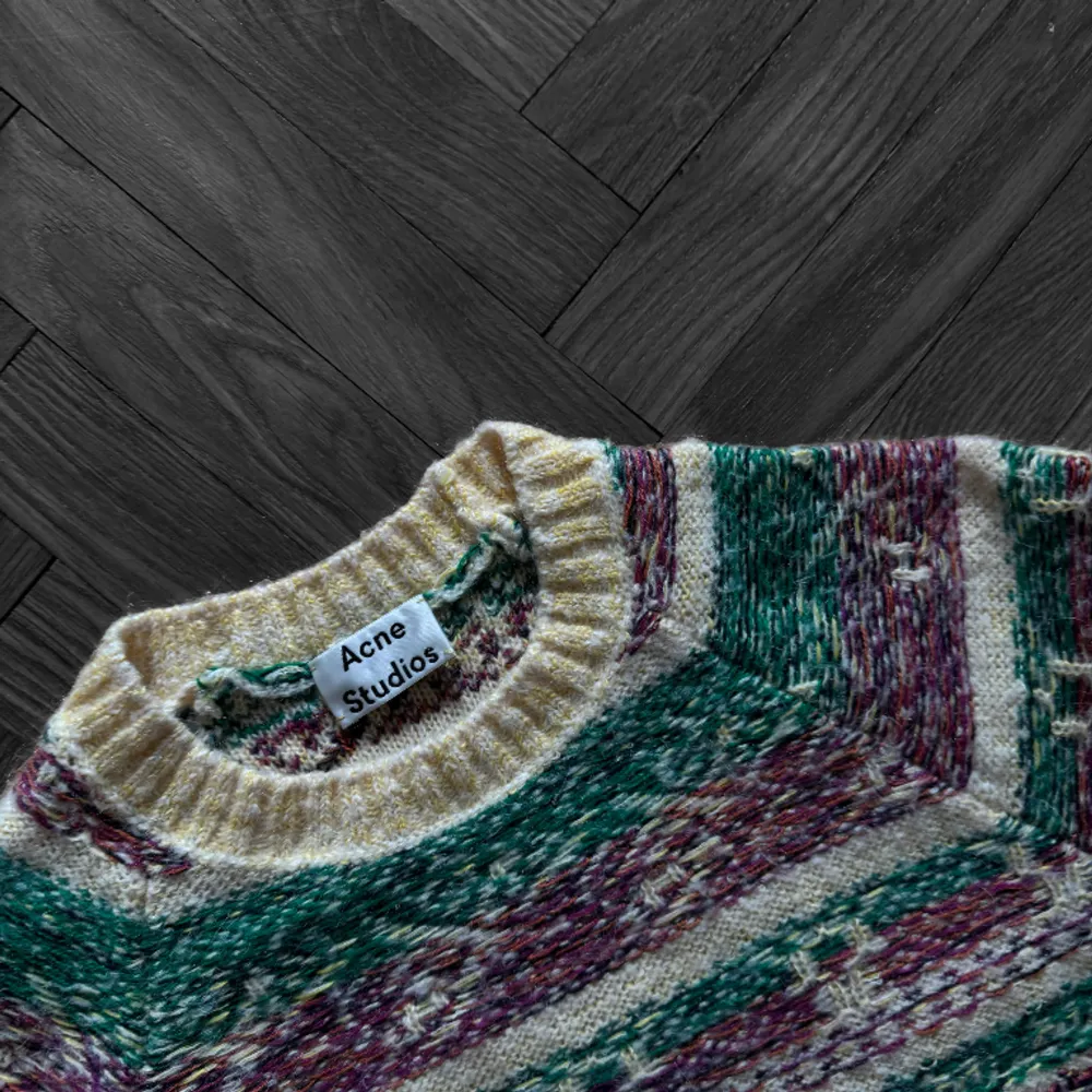 Acne Studios Knit Sweater From around 2017-2018. Wool/mohair Size: S  Lenght 70cm Arm lenght 67cm Shoulder to Shoulder 50cm Armpit to Armpit 57cm. Tröjor & Koftor.
