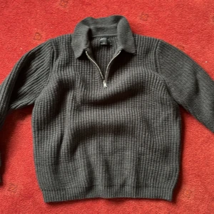 ASOS stickad tröja  - Ej använd tröja   Storlek L 