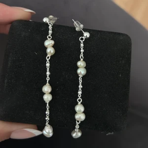 Örhängen  - Superfina örhängen, aldrig använda!💍