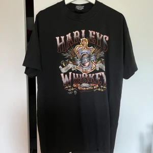 T-shirt - Harley Davidson oversize tshirt i storlek XL🖤