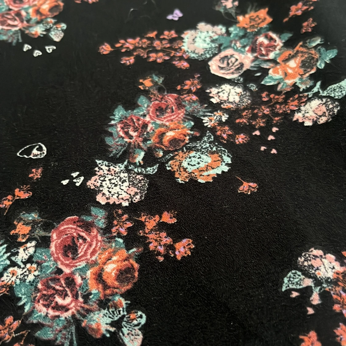 Vacker blus men blommor  - 91